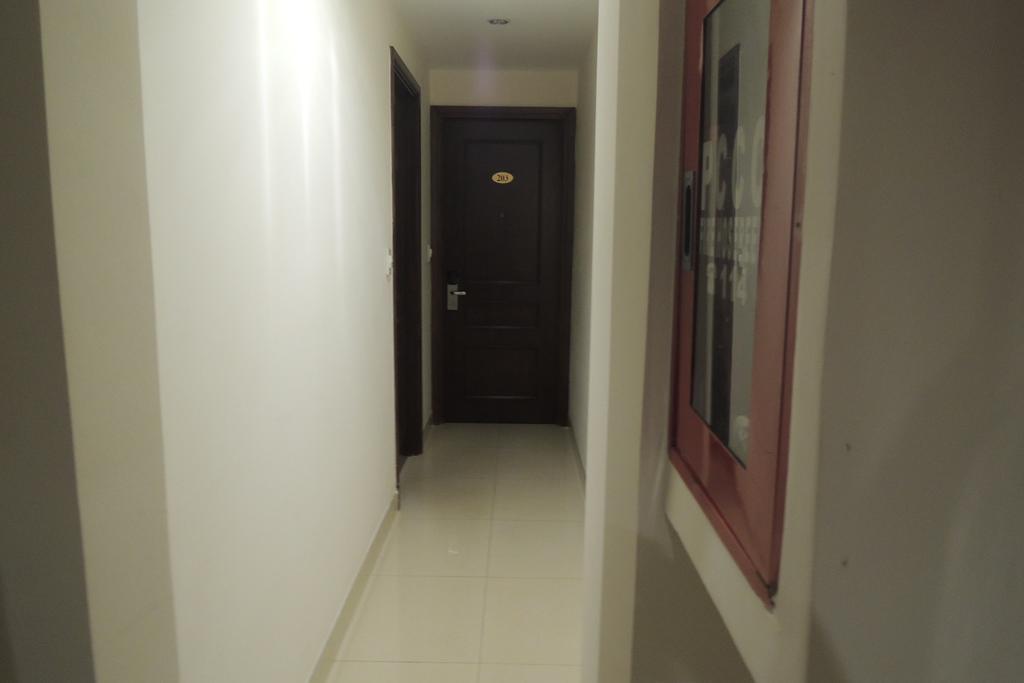 Luxury Hotel Ho Chi Minh City Exterior photo